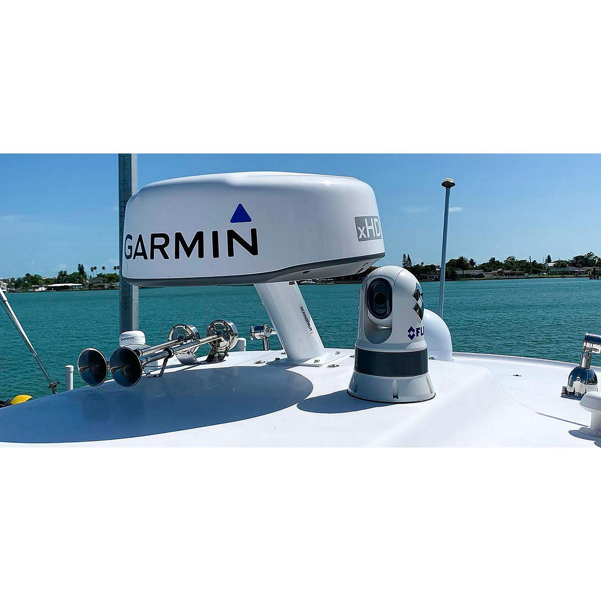 Scanstrut APTF25001 Aluminum PowerTower - White, Fits with 2kW/4kW Raymarine; Garmin & Navico BR24/3G/4G radomes (Forward leaning w/ 25-degree rake), 10"